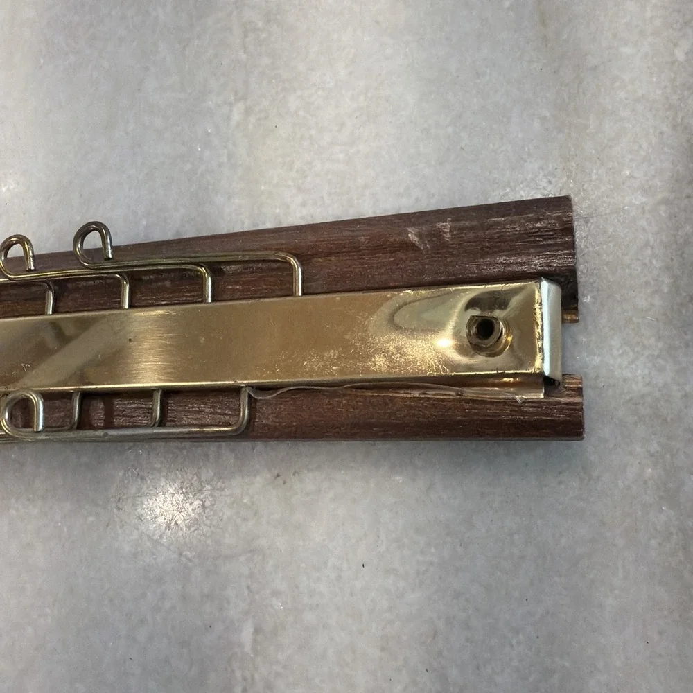 Vintage Tie/Belt Rack Organizer Wall Mount Closet Rod‎ 36 hook Wood/Brass GWB001